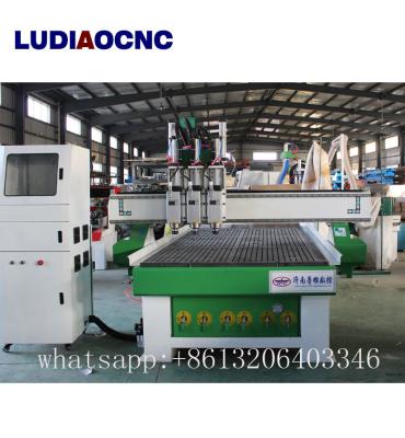 China China CNC router woodworking machine wood cutting CNC machine with three spindles for sale for sale