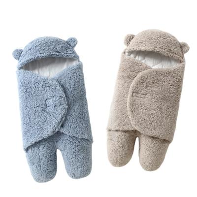 China Infant 0-6Month Baby Plain Plush Cotton Sleep Blanket Anti-Static Soft Newborn Flannel Hooded Receiving Blanket Wrap Blankets for sale