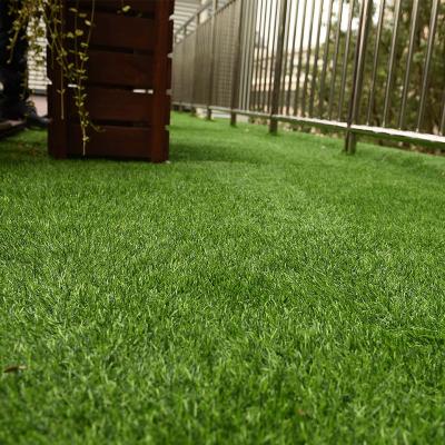 China Landscaping artificial grass plastic lawn lawn wedding floor synthetic grass lawn for garden landscaping for sale