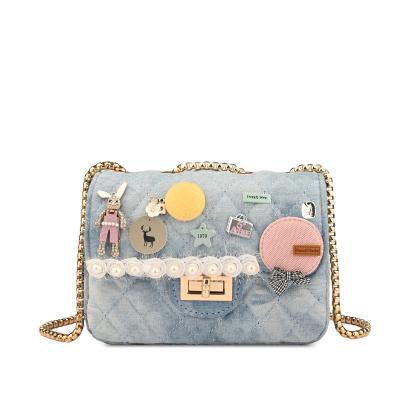 China 2021 high quality fashion luxury chain clutch bags women mini shoulder handbag blue denim handbag ladies handbags with pearl for sale