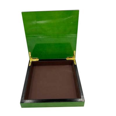 China New Design Handmade Piano Green Lacquer Finish Luxury Chocolate Date Wooden Box For Ramadan for sale