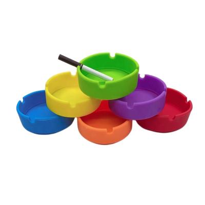 China American style silicone ashtray unbreakable tie-dye round glow in the dark luminous silicone rubber cigarette ashtray holder for sale