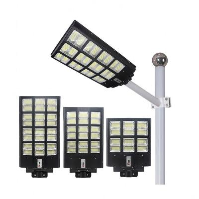 China ROUTE 50w 100w 150w High Power Integrated Solar Street Light for sale