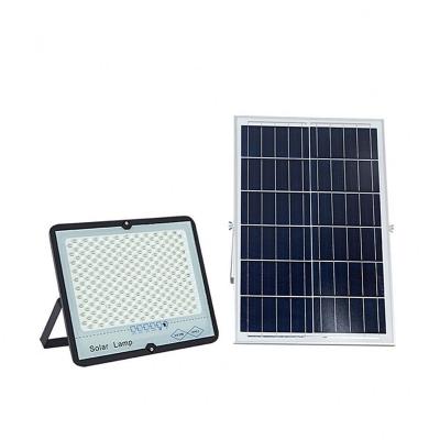 China Garden Smart Flood Light Lamp Remote Rechargeable 50w 100w 200w 300w Solar Lighting 500 Watt Solar Flood Light for sale