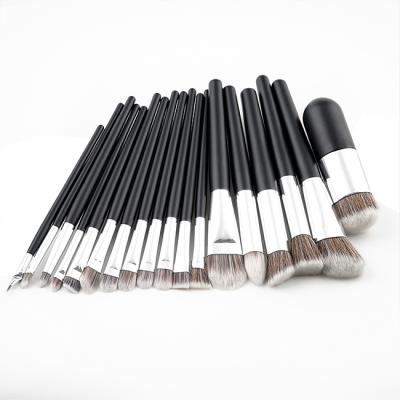 China 18pcs Custom Skin-friendly Beauty Products Vegan Private Label Makeup Brushes for sale