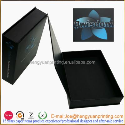 China Handmade Paper Gift Boxes With Foam Insert Magnetic Packaging Box For Card Game for sale