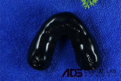 China Comfortable Sports Dental Mouth Guard Protector Semi Hard Custom for sale