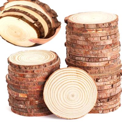 China Natural Wood Decoration 3-12cm Thick Unfinished Pine Log Cuts Circles Slices With Tree Bark Log Discs For DIY Crafts Wedding Party Painting for sale