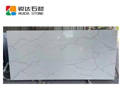 China Factory Price High Temperature Resistance Scratch Resistance/RUIDA White Artificial Calacatta Quartz Stone Large Stone High Quality STONE Slabs For Kitchen Countertops for sale