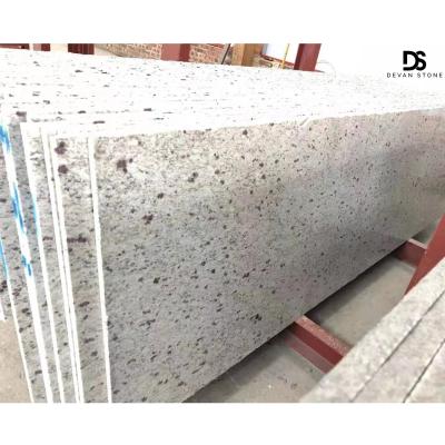 China India Modern Colonial White Granite Slabs And Tiles , Ivory Cream Customized Cheap Colonial White Granite Tiles for sale