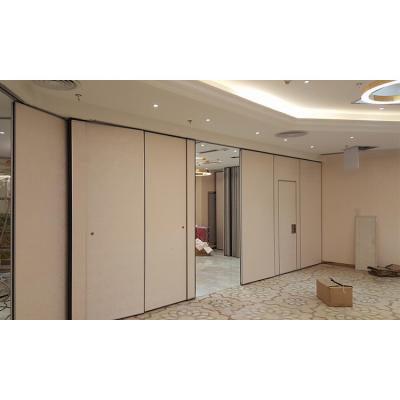 China Easy Use Folding Office Partition Walls Floor To Ceiling Flexible for sale