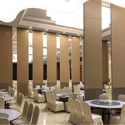 China Wooden Operable Foldable Soundproof Partition Wall For Hotel for sale