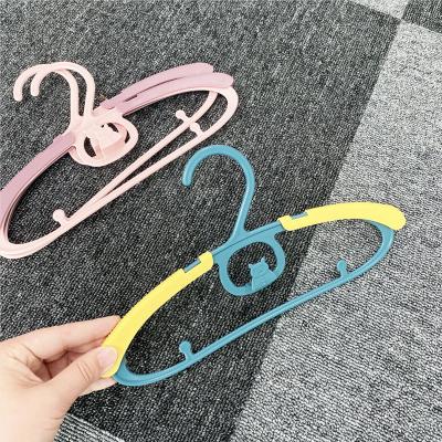 China Wholesale New Classic/Postmodern Toddler Clothing Hangers Kids PP Material Hanger for sale