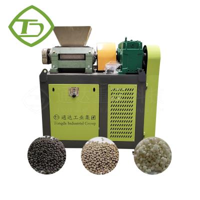 China Double Roller Press Granulator Compact Roller Press Urea Manure NPK 5mm Compound Fertilizer Granulator Machine for sale