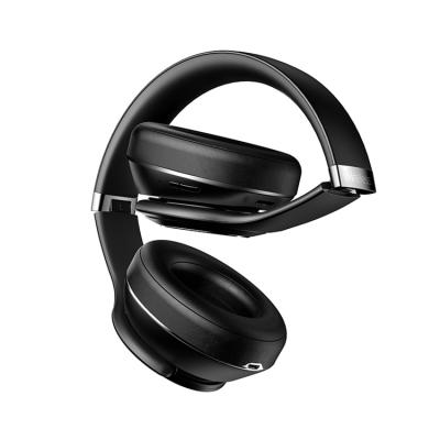 China Simple Headband Style Products Hanging Neck Over-Ear Sports Headphones Wireless Headphones for sale