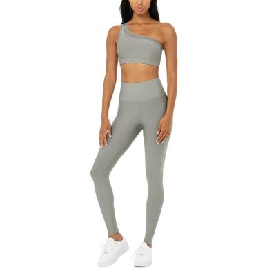 China Breathable 2 Piece Women Sportswear Yoga Suit Sports Wear Custom Logo Gym Outfit Seamless Yoga Leggings And Bra for sale