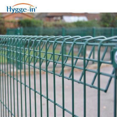 China Easily Assembled Hot Dipped Galvanized BRC Welded Wire Mesh Fence / PVC Coated BRC Fence for sale