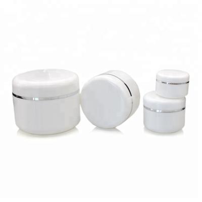 China Easy grip & 250g 250g White Color 20g 50g 100g Portable Cosmetic Packing Plastic Cosmetic Jar Cleaning Jar for sale