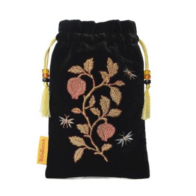 China Newspaper used new and economical handbag maker Black Cotton Small vintage purses for sale