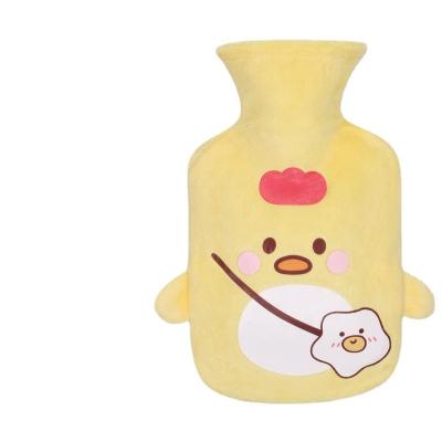 China Hot Protector Hot Water Bottle with Knitted Cover, Transparent Hot Water Bag 2 Liter-Yellow for sale