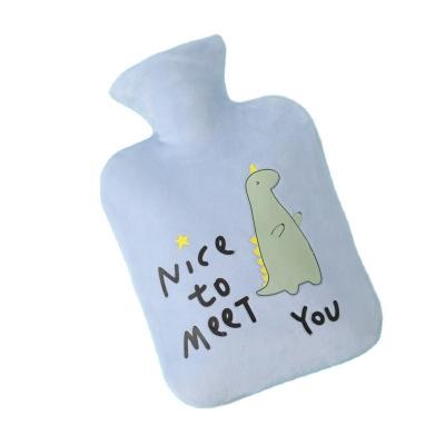 China Hot Protector Hot Water Bottle with Knitted Cover, 2 Liter Blue Transparent Hot Water Bag for sale