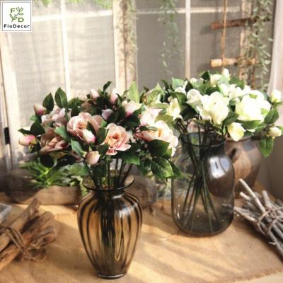 China Wholesale Artificial Gardenia Flower Silk Cloth For 3 Head Wedding Party Home Wedding Party Decoration Christmas Hotel Decoration for sale