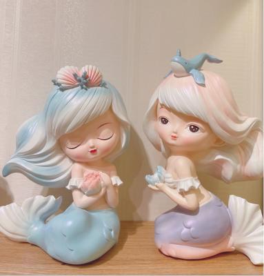 China Cute Resin Ornament Statue Europe Mermaid Decor Elegant Nordic Girl for sale