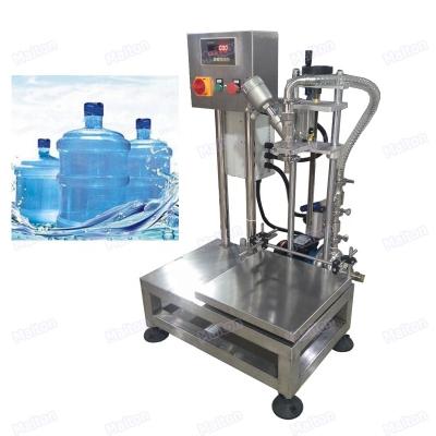 China Factory Price Semi-automatic Beverage Lube Oil Weighing Filler Filling Machine for sale