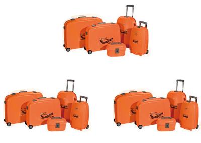 China Durable 5 Piece PP Suitcase Lightweight Carry On For Family Traveling And Trips for sale