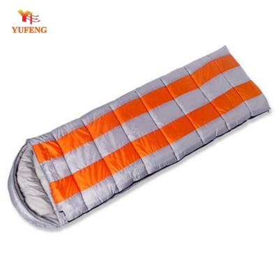 China 2022 Popular Outdoor Camping Sleeping Bag For Spring And Autumn for sale