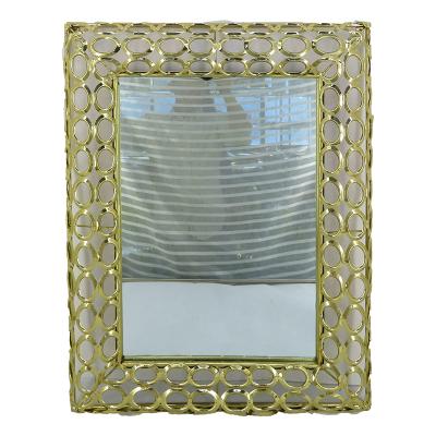 China Decorative Wall Mirror Bathroom Wall Mirror Dresser Decorative Mirror for sale