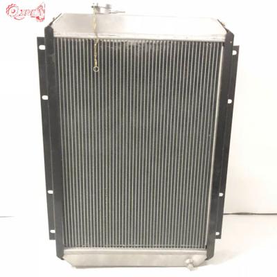 China Crawler Excavator Engine Spare Part DH225-7 Excavator Cooler Water Tank Cooler Radiator for sale