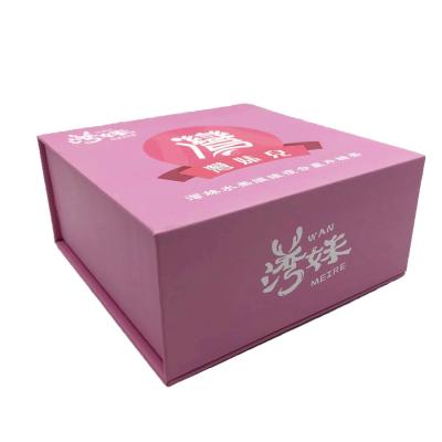 China Business& Embossed Logo Printed Candy Custom Shopping Boxes With Magnetic Closure With Foam Insert for sale