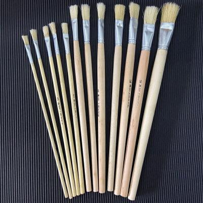 China Hot Bristle Art Paint Brush Flat Set, Wooden Handle Pig Hair Oil Painting Factory Brsitle Sale Brushes for sale