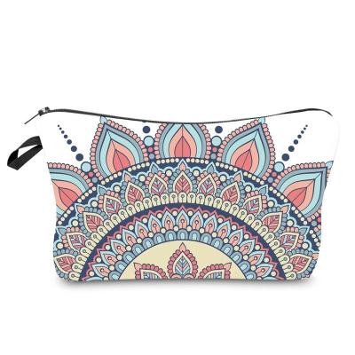 China New Pattern Fashion Abstract American Border Print Mandala Travel Storage Portable Clutch Travel Makeup Cosmetic Bag for sale