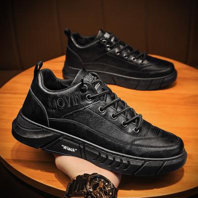 China Winter Protective Work Shoes Anti-slippery New Men's Leather Chef Shoes Pure Black Men's Deodorant Kitchen Shoes for sale