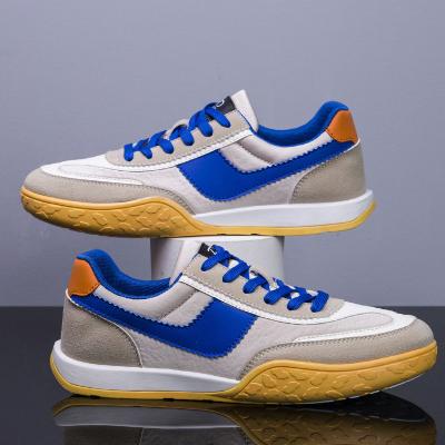 China Anti-slippery new duck trend men's casual shoes flying egg men's sports shoes for sale