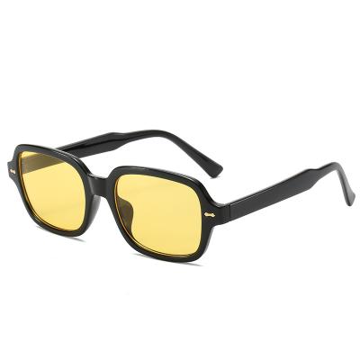 China Hot Selling Fashion Sunglasses Men's Fashion Unisex Square Colorful Women Shape Yellow Sun Glasses for sale