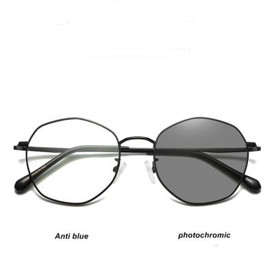 China New classic light photochromic anti-blue light computer optical frame optical frame for sale