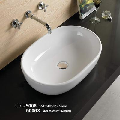 China Art Basin Ceramic Bathroom Basin Sustainable Sanitary Ware Countertop Luxury Toilet Hand Wash Sink for sale