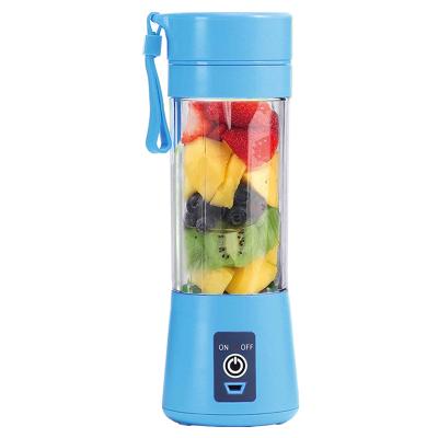 China Hotsale Durable Mini USB Rechargeable Smoothies Fruit Juicer Personal Portable Blender Ice Crushing for sale