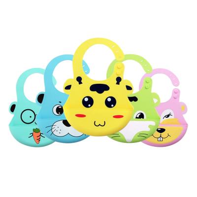 China 2021 New Style Silicone Antibacterial Reusable Baby Bibs Waterproof Folding Baby Bib for sale