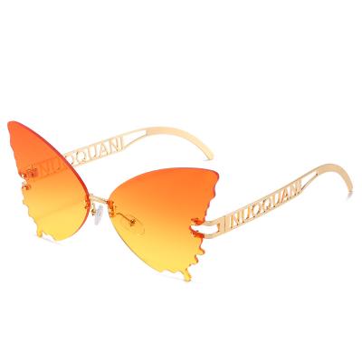 China New Butterfly Sunglasses STP 2021 Fashion Catwalk Sun Glasses Funny Colorful Sun Glass Women Luxury Big Glass Frame for sale