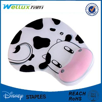 China Milk Cow Comfortable Wrist Rest Mouse Pad Cute Memory Foam Mouse Mat 22mm Thick for sale