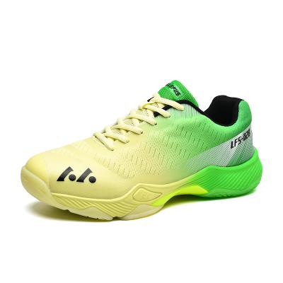 China Soft-Fit Rubber Badminton Shoes Men's Volleyball Lightweight Sneakers Large Size 36-46 Badminton Shoes Men's Shoes for sale