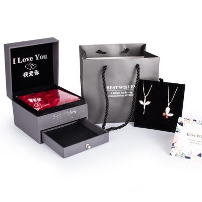 China High Performance Necklace Surprise Wedding New Jewelry Box Romance Flowers Best Wishes Rose Jewelry Box for sale