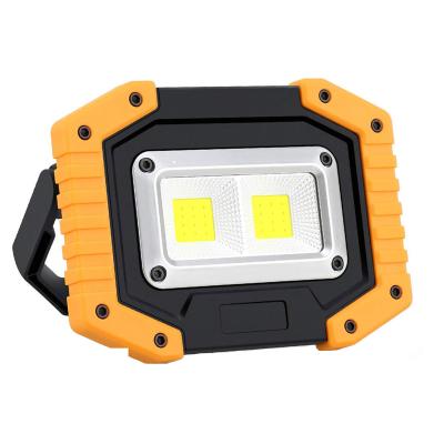 China Portable Warehouse Dropshipping Spotlight LED COB Work Lamp Light For Camp Hunting Lantern Floodlight Spotlight for sale