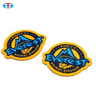 China Viable Fashion Personalized Design Custom Color Custom Make Up Custom Woven Trademark Patches Clothes Label for sale