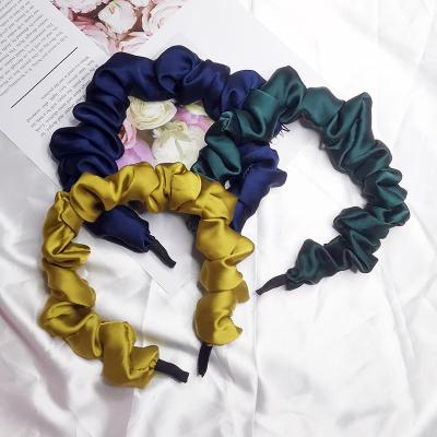 China Fashion Women Girls Satin Environmental Friendly Bubble Folds Cross Hair Bands Vintage Turban Bandanas Bandanas Headbands Hair Accessories for sale