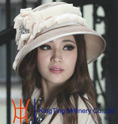 China Custom handmade Velvet Hats for Wedding / T Show , noble velvet top hat for sale